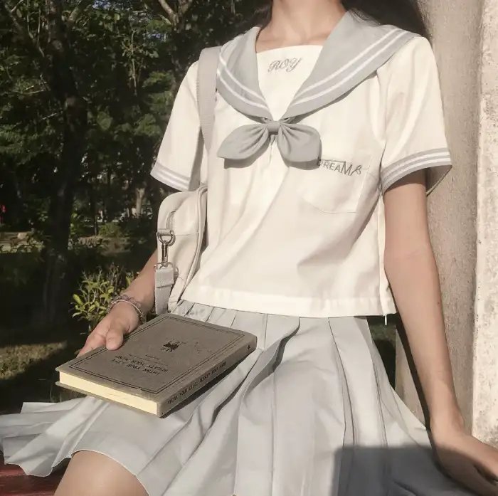 九十九个女人